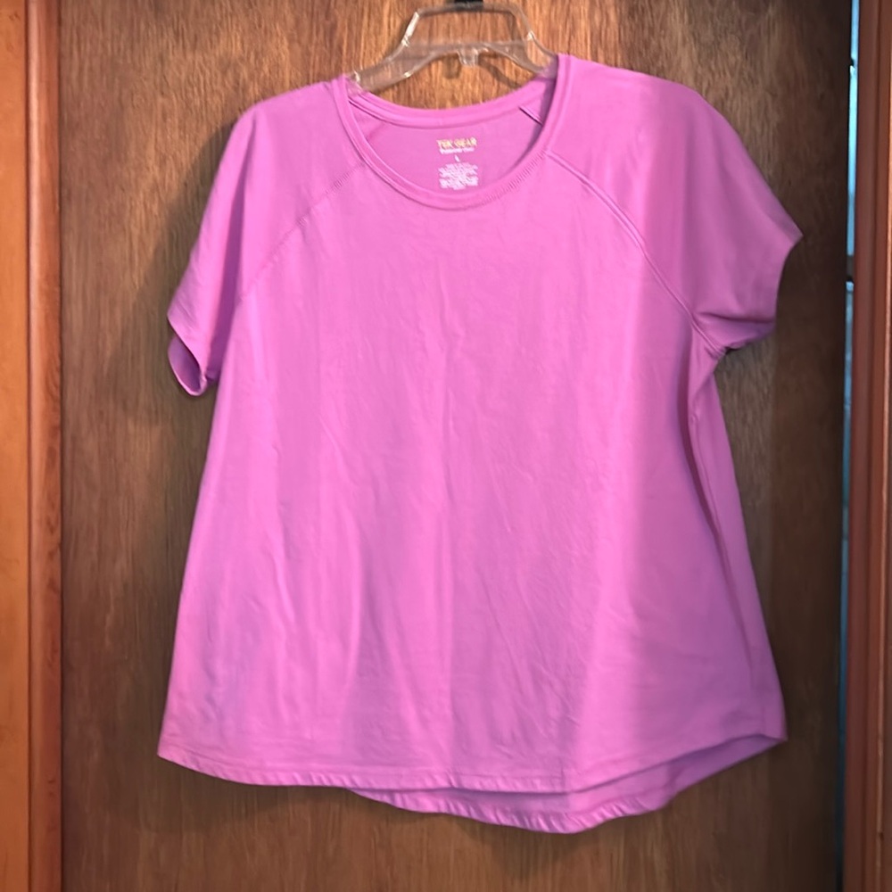 Tek Gear t- shirt